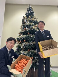 野菜の詰め放題今週もやります！！！